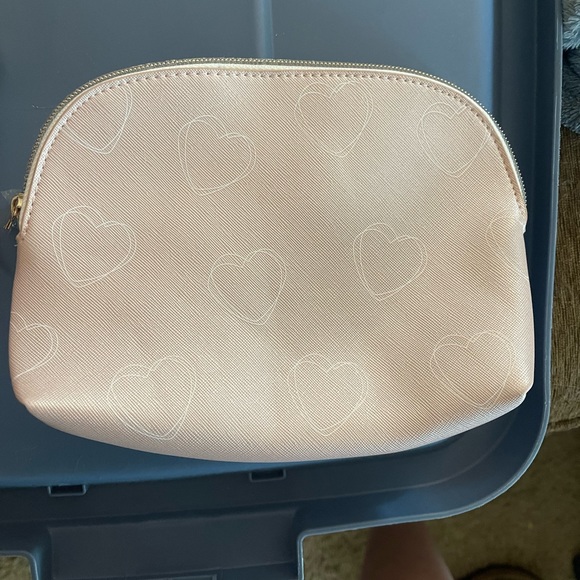 Pandora Accessories - Pandora heart makeup bag